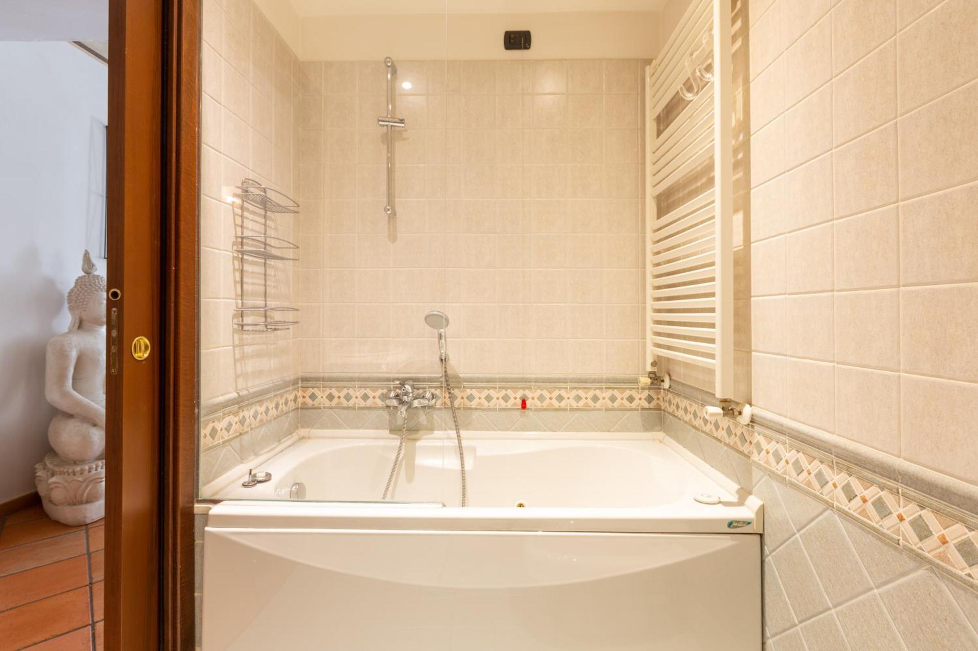 Cosy Two Bedroom Apartment Close To Navigli Milano Ngoại thất bức ảnh