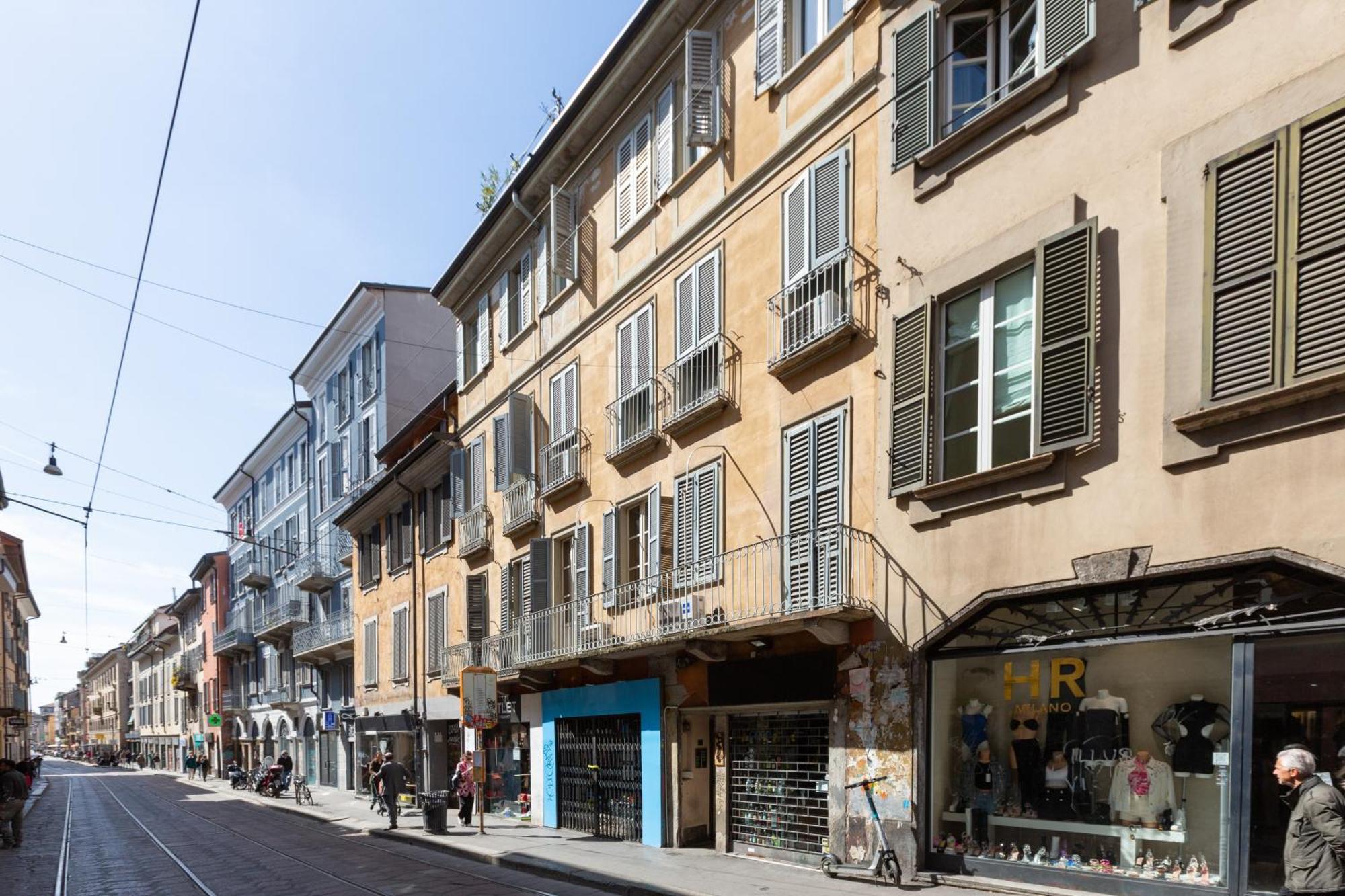 Cosy Two Bedroom Apartment Close To Navigli Milano Ngoại thất bức ảnh